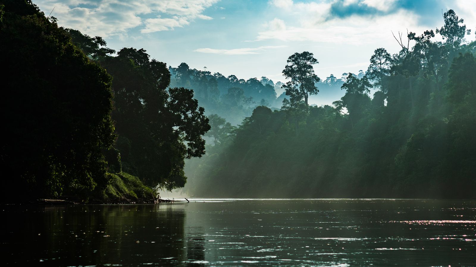 Aliran Sungai Kelai